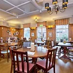 隆兹伯勒酒店 3* 塞尔比