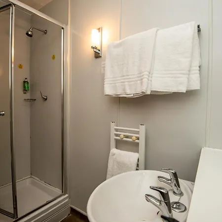 The George Hotel 3*