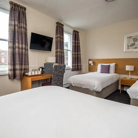 The George 3*