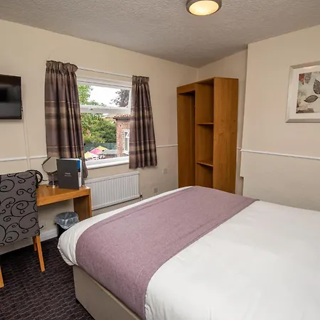 The George Otel 3*