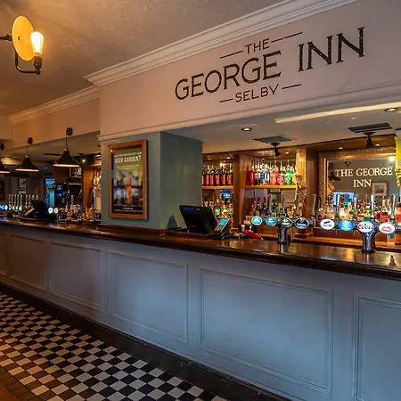 The George 호텔 셀비