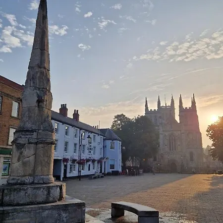 The George 3* Selby