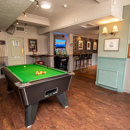 The George 3*