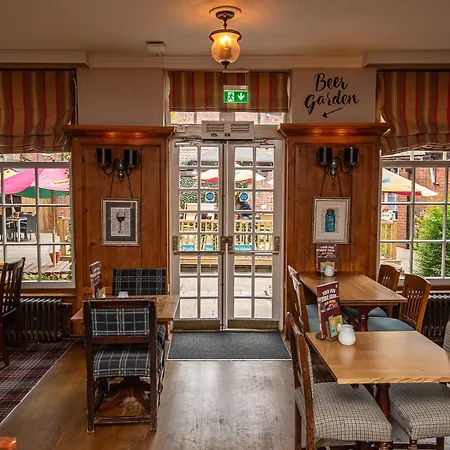 The George 3*