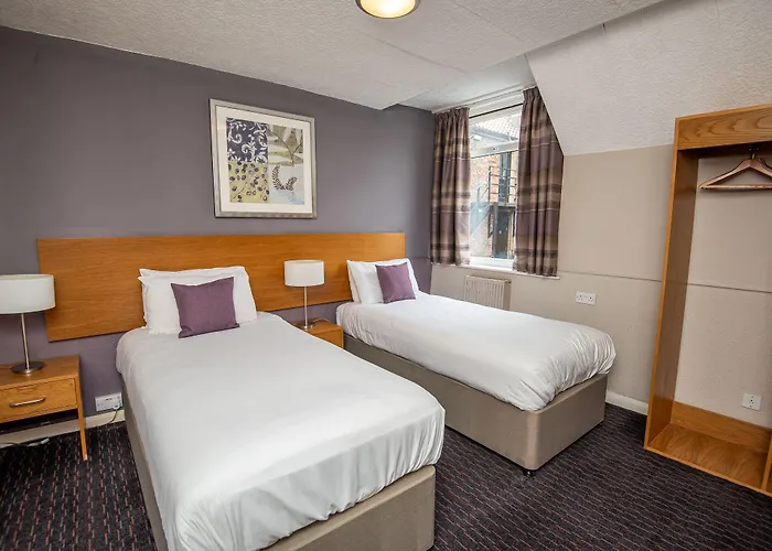 The George 3* Selby