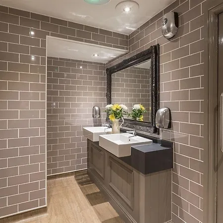 The George Hotel Selby