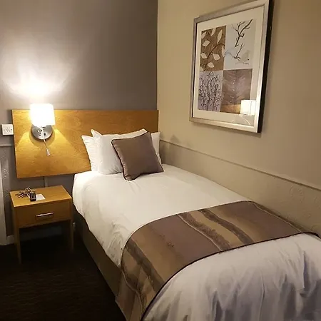 Hotel The George 3*