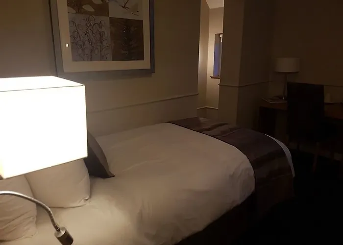 Hotel The George Selby